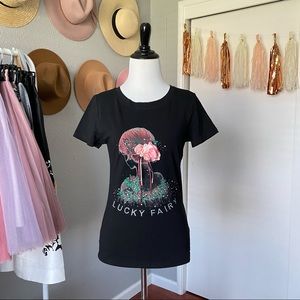 Black 3D graphic tee